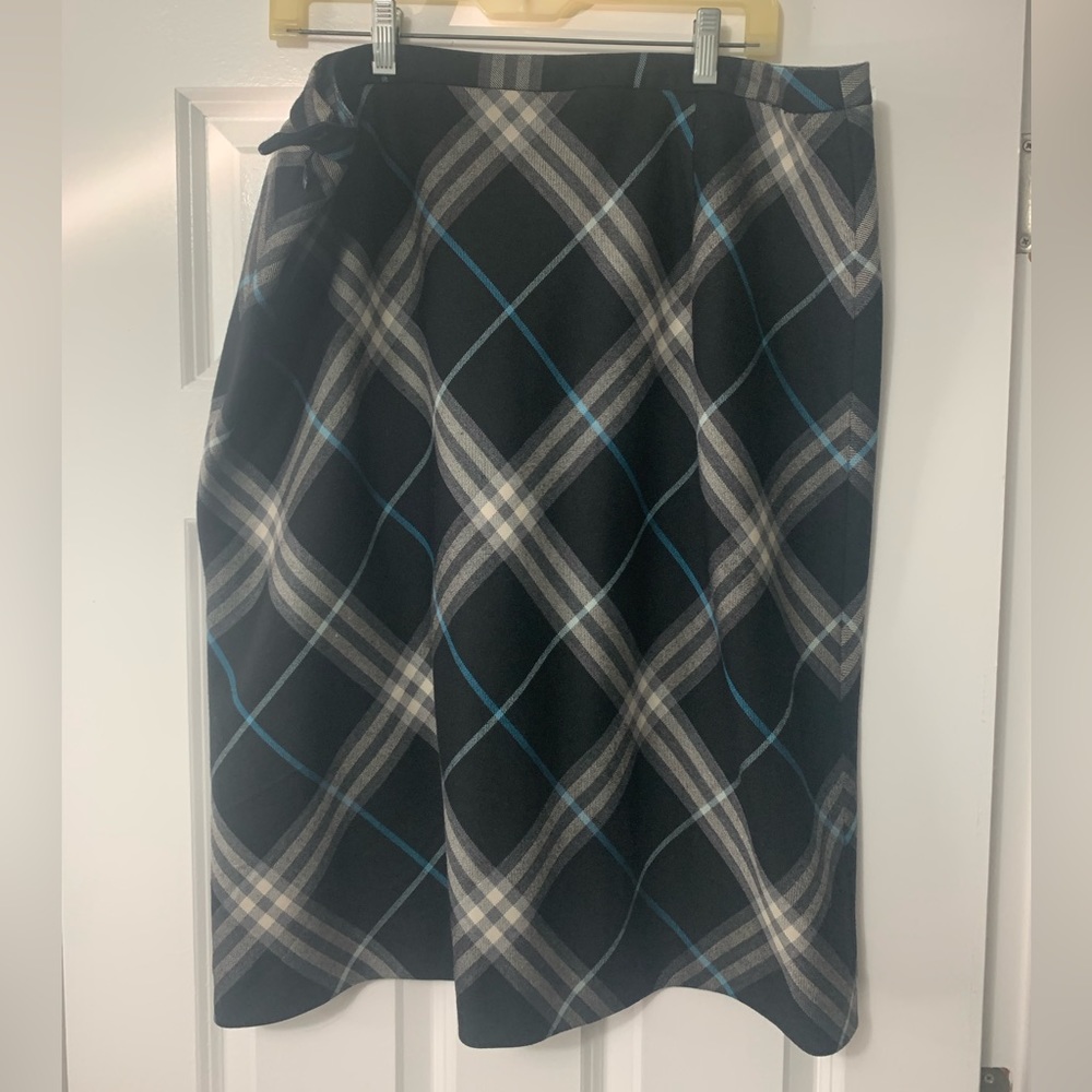 Statements Skirt Women's 18W Plaid 60% Wool Side Zipper DRY CLEAN